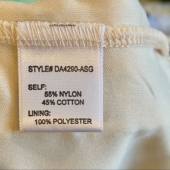 Dee Elle | Blue and Cream Lace Dress - Picture 4 of 10